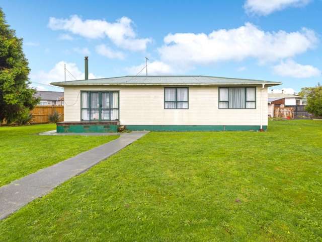 195 Old Wairoa Road Papakura_1