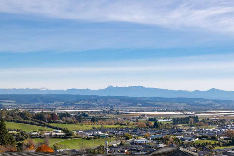 24 Hillplough Heights Richmond_28