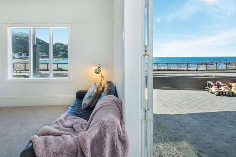 72 Owhiro Bay Parade Owhiro Bay_12