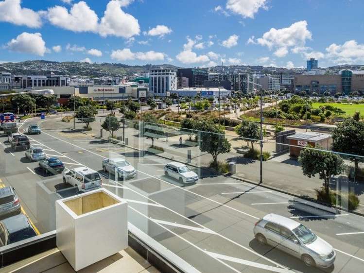 14/74 Oriental Parade Oriental Bay_2