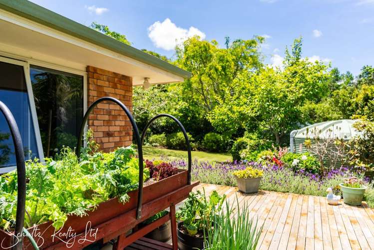 11 Te Pahi River Drive Paparoa_8