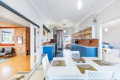 1606 South Road_2