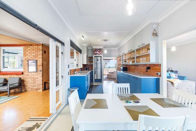 1606 South Road Oakura_2