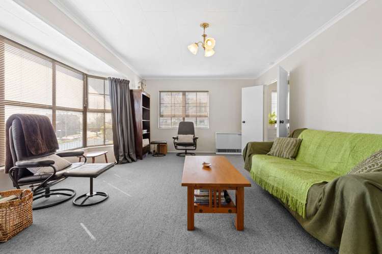 8 Aquarius Drive Kawaha Point_5