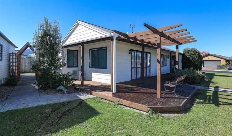 16 Dunlop Crescent Te Aroha_3