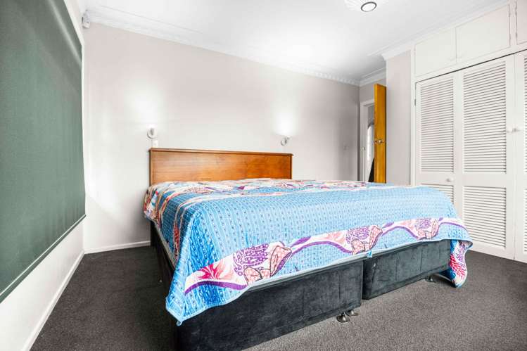 85 Hutchinson Road Bucklands Beach_12