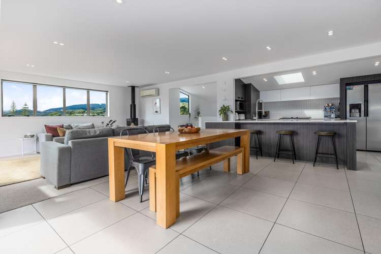 8 Tiromoana Road Raumati South_6