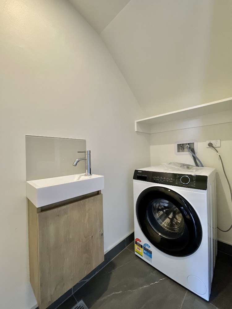 47 Selo Street Glen Eden_11