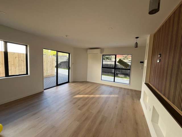 4/8 Buller Crescent Manurewa_2