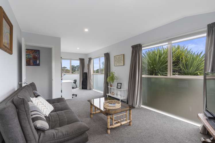 28 Third View Avenue Beachlands_26