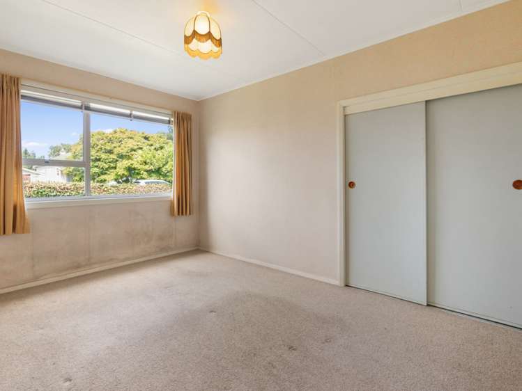 13 March Street Spring Creek_11