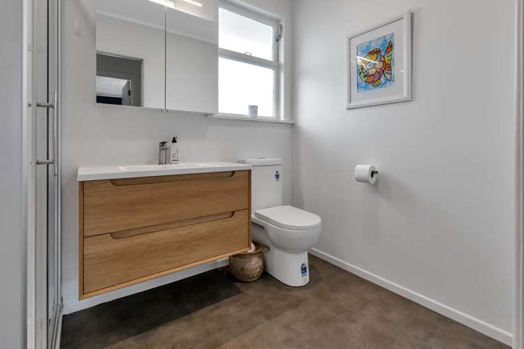 17 Meadow Park Crescent Tikipunga_16