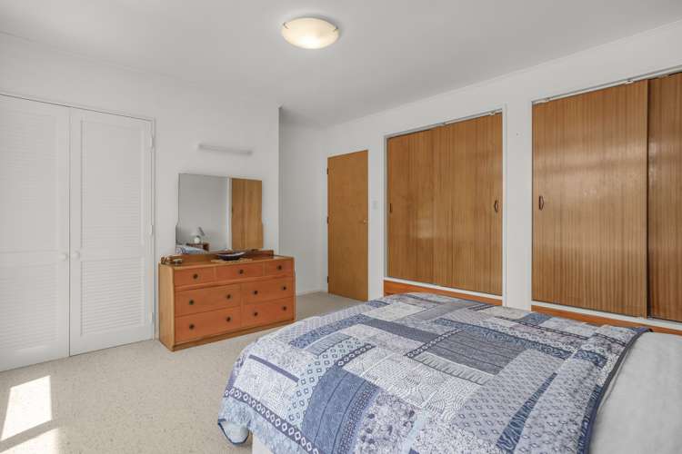 36 Dowse Drive Maungaraki_13