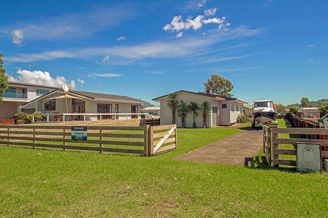 202 Cook Drive Whitianga_1