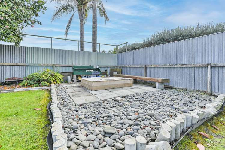 920 Nelson Street North Mahora_10