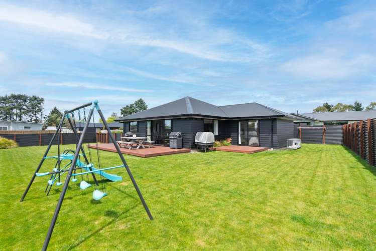 8 Old Orchard Road Masterton_20