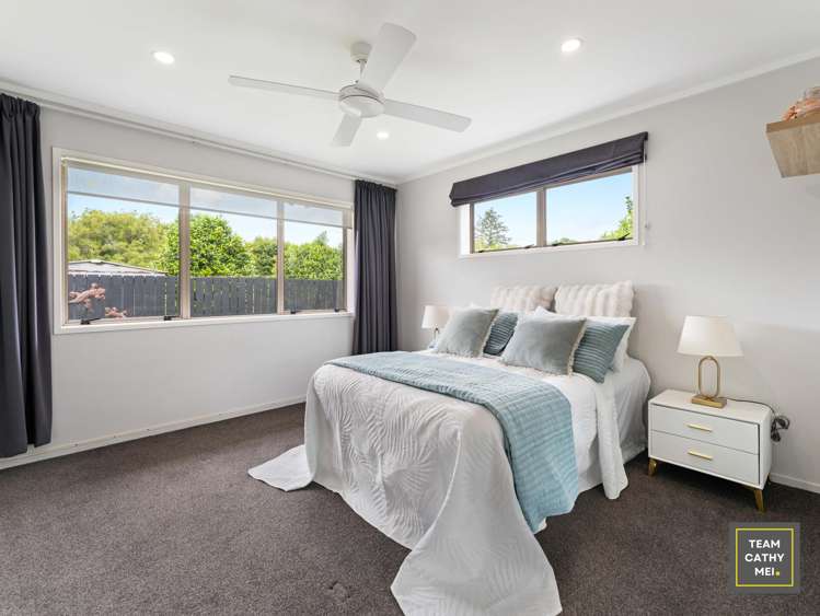 37 Evanda Crescent Conifer Grove_10