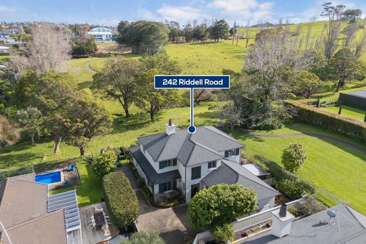 242 Riddell Road Glendowie_32