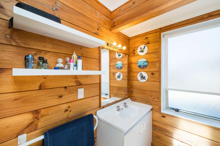 7C Mountfort Grove Feilding_29