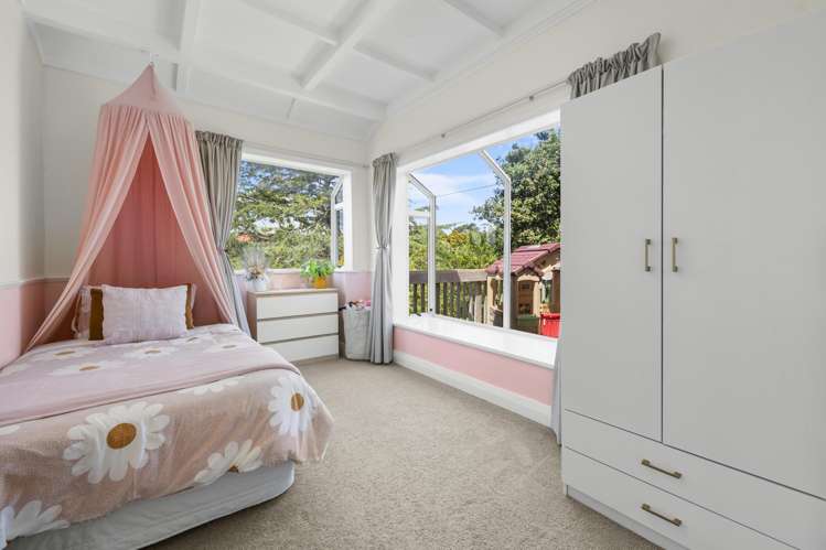 4 Glengarry Road Glen Eden_11