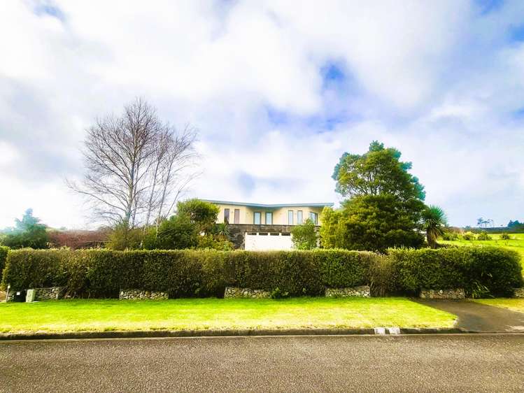 33 Ruataniwha Drive Collingwood_5