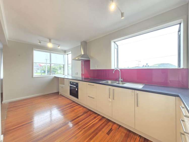 174 Barrack Road Mt Wellington_8