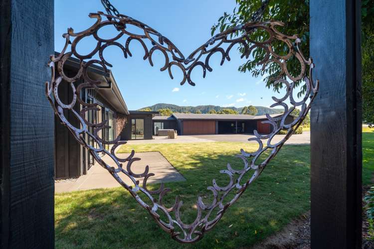 122 Hitiri Road Kinloch_13