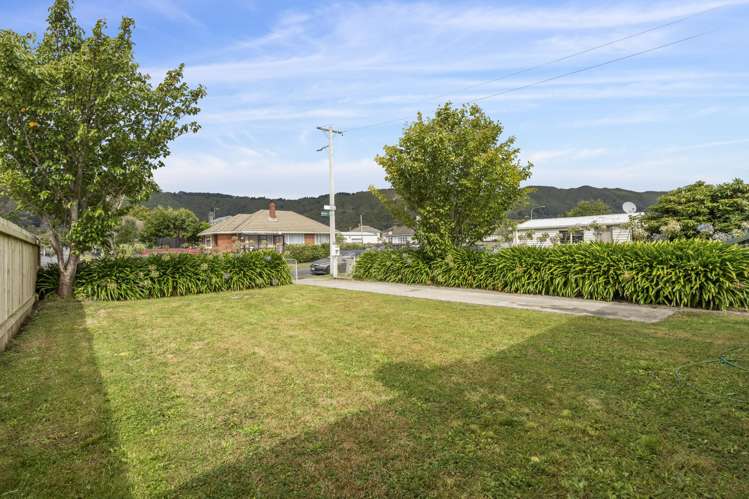 57 Hewer Crescent Naenae_22