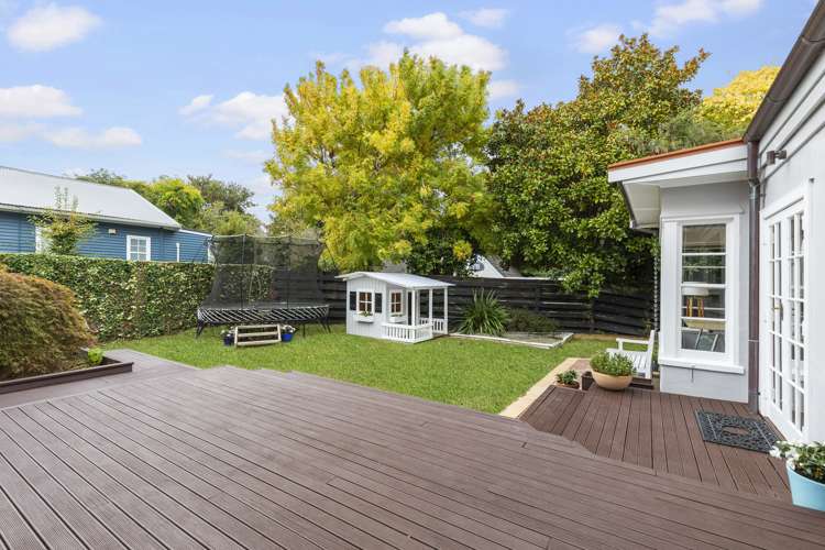 34 Penrose Street Woburn_19