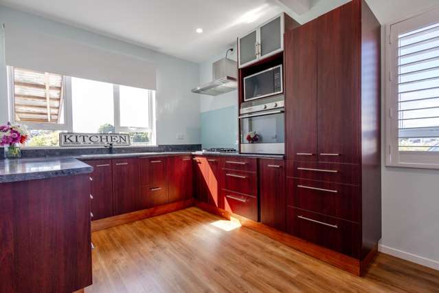 236 Stafford Street Hokitika_1