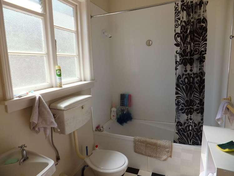 131 England St Linwood_4