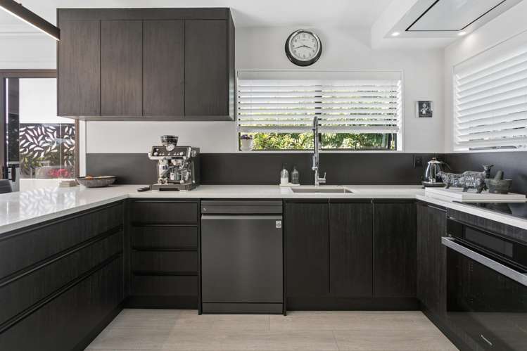 55A Grange Road Otumoetai_11