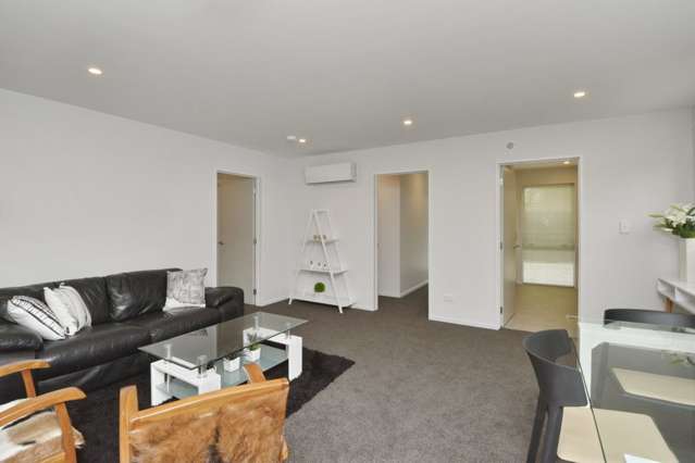 3/31 Clissold Street Merivale_2