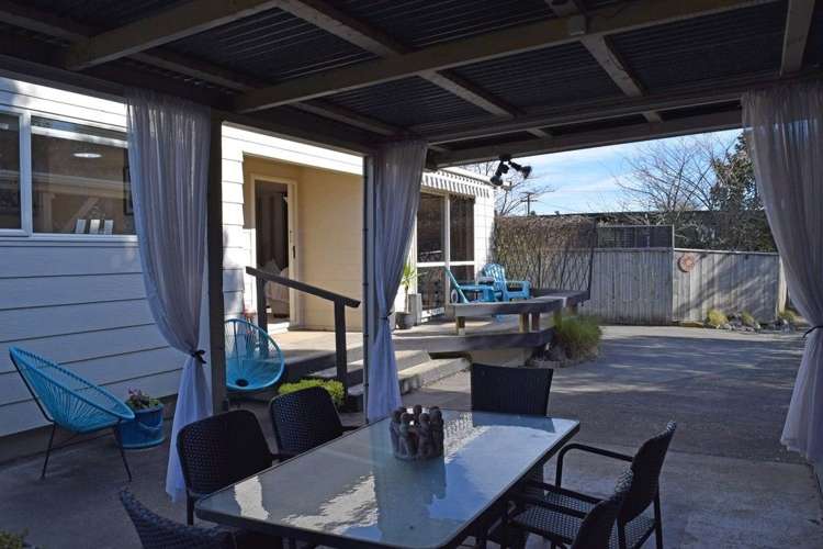 1/32 Hinemoa Avenue Taupo_11