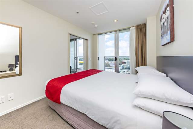 908/17 Amersham Way Manukau_3