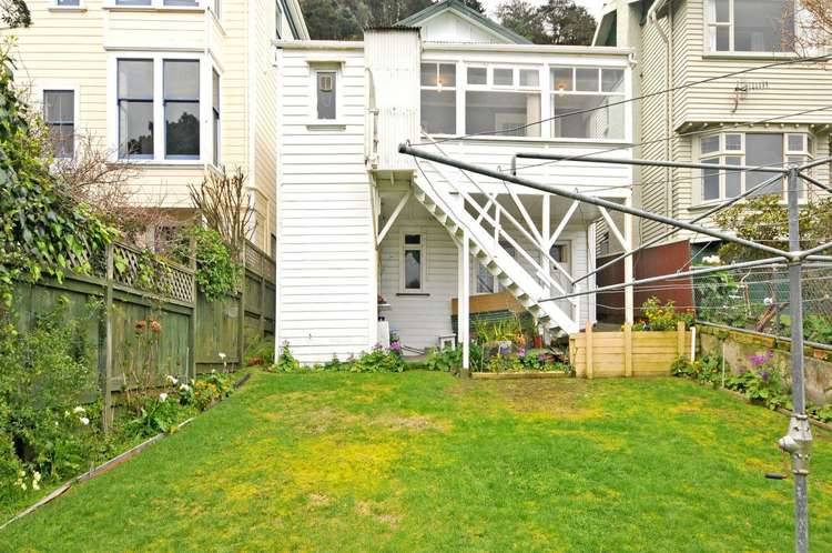 111 Grant Road Thorndon_13