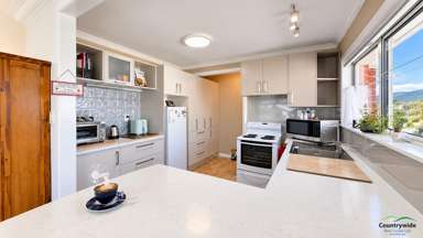 4 Churchill Street_1