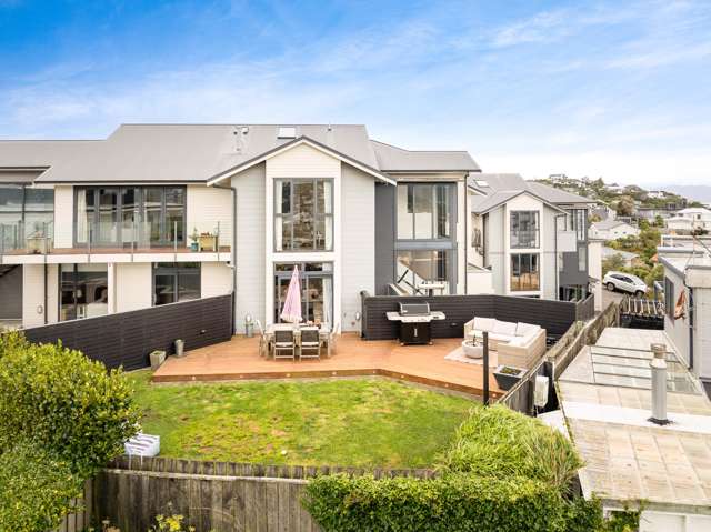 SUN, SPACE & VIEWS TO IMPRESS! | BEO $1,240,000