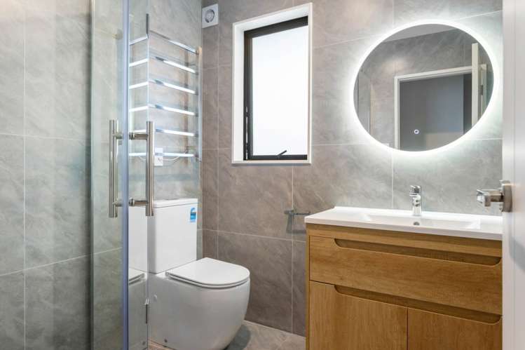 F/345 Great South Road Greenlane_9