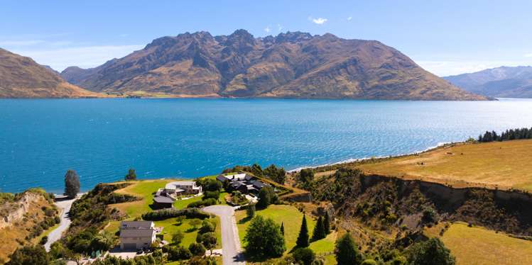 8 Bluff View Terrace Drift Bay_1