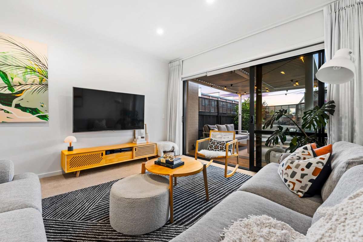 3 Frances Bryers Road_5