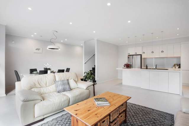 5 Vincent Lane Hobsonville_3