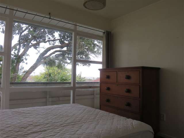 4/77 Old Lake Road Narrow Neck_2