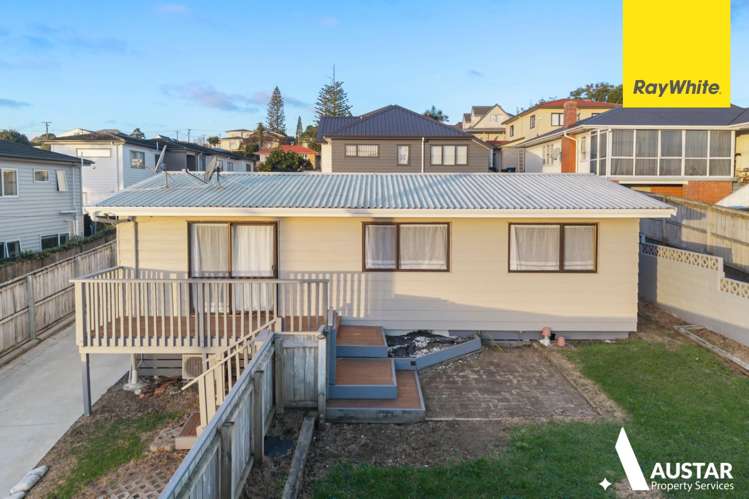 A/30 Rogan Street Hillsborough_0