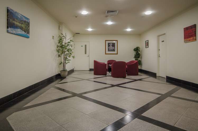 2i/508 Queen Street Auckland Central_3