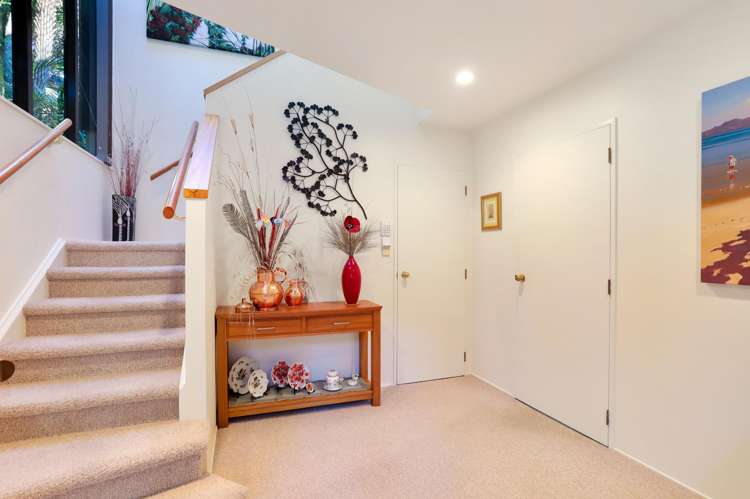 728 West Coast Road_1