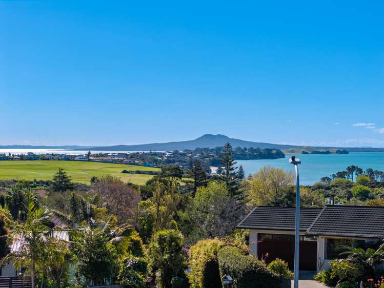 26 Copperfield Terrace Mellons Bay_1