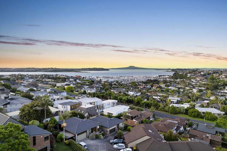 2/28 Mark Edward Drive Half Moon Bay_40