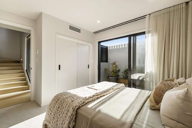 201f Hurstmere Road Takapuna_12