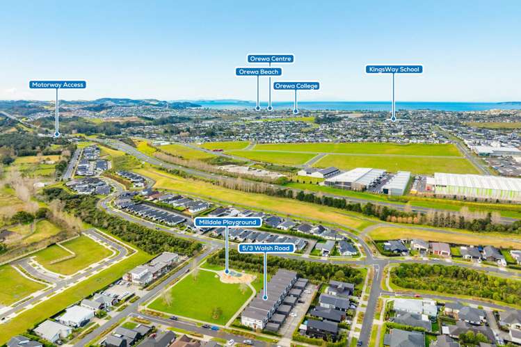 5/3 Walsh Road Wainui_8